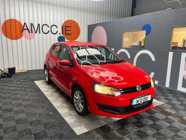 Volkswagen Polo Hatchback, Petrol, 2014, Red