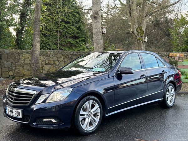Mercedes-Benz E-Class Saloon, Diesel, 2010, Blue