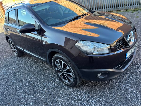 Nissan Qashqai Hatchback, Diesel, 2011, Black