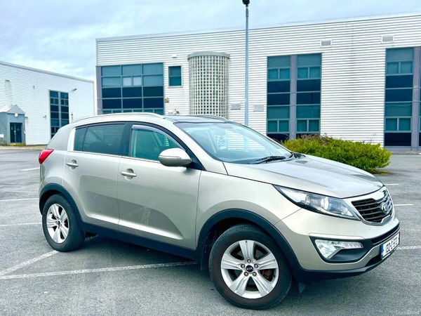 Kia Sportage SUV, Diesel, 2013, Silver