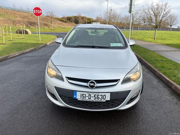Opel Astra Estate, Diesel, 2015, Silver