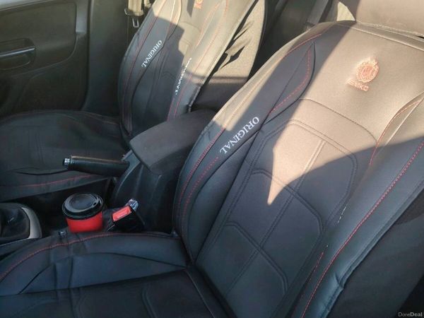 Skoda Octavia Hatchback, Diesel, 2009, Beige