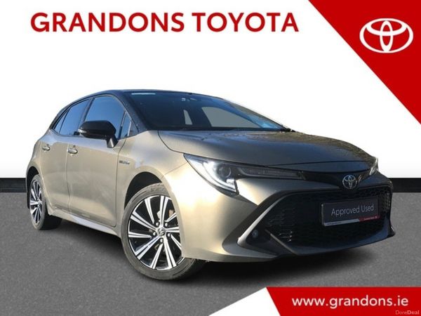 Toyota Corolla Hatchback, Petrol Hybrid, 2022, Green