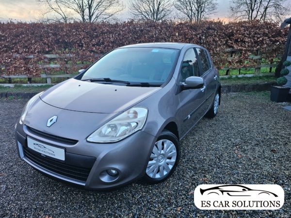 Renault Clio Hatchback, Petrol, 2011, Grey