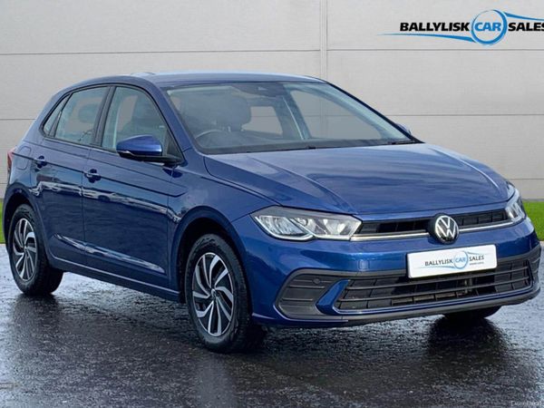 Volkswagen Polo Hatchback, Petrol, 2025, Blue