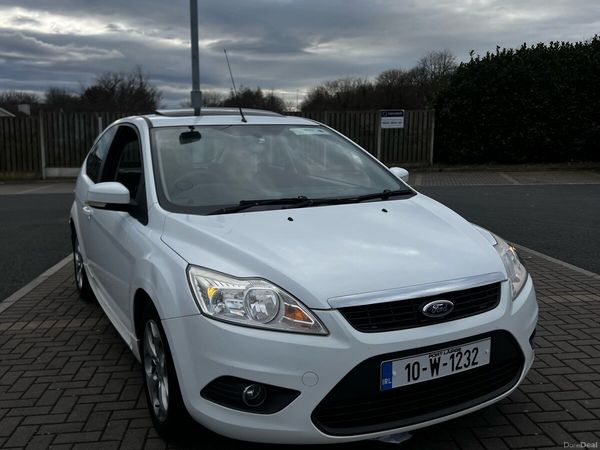 Ford Focus Hatchback, Diesel, 2010, White