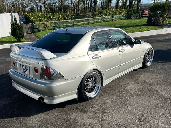 Toyota Altezza Saloon, Petrol, 2002, Silver