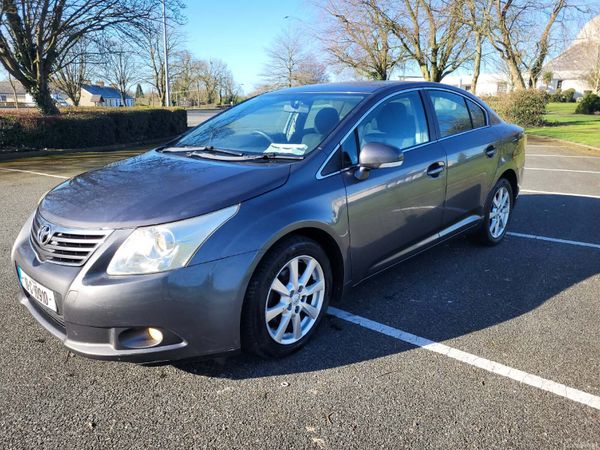 Toyota Avensis Saloon, Diesel, 2010, Grey