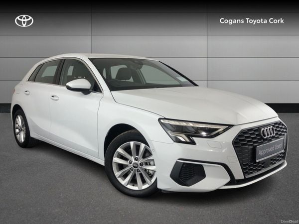 Toyota Highlander SUV, Petrol Hybrid, 2021, Silver