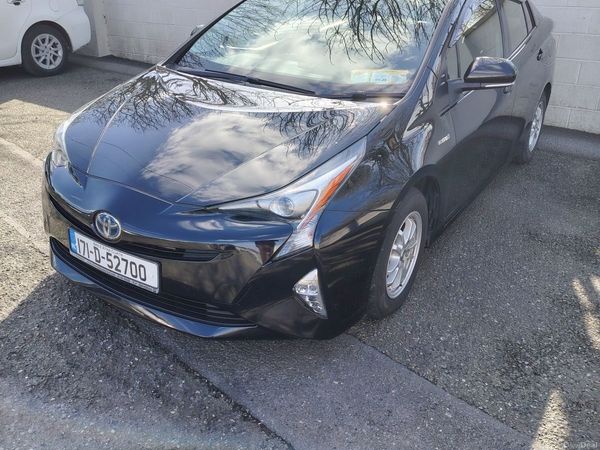 Toyota Prius Hatchback, Petrol Hybrid, 2017, Black