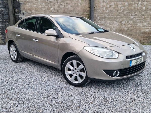 Renault Fluence Saloon, Diesel, 2011, Gold