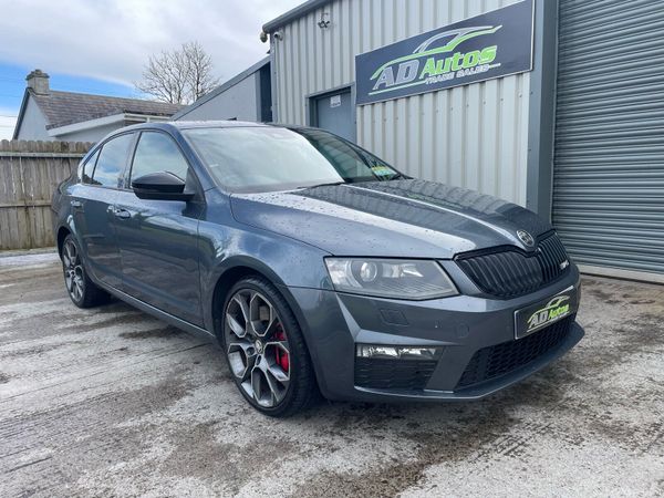 Skoda Octavia Hatchback, Diesel, 2014, Grey