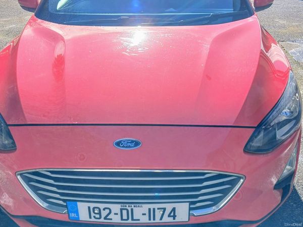 Ford Focus Hatchback, Diesel, 2019, Red