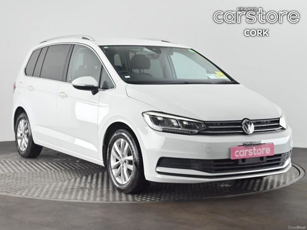 Volkswagen Touran MPV, Petrol, 2018, White