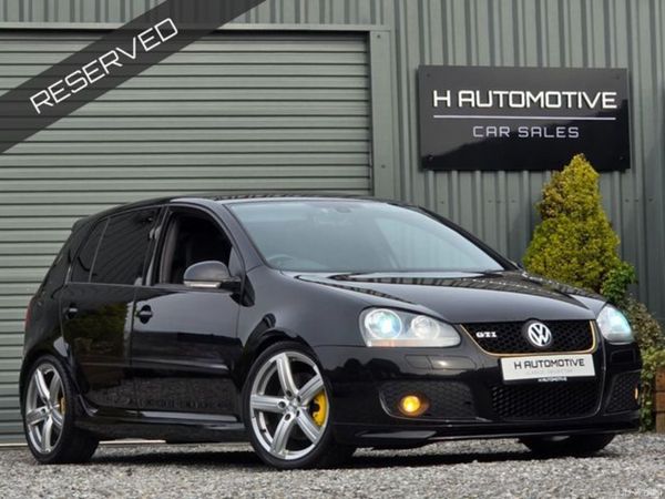 Volkswagen Golf Hatchback, Petrol, 2008, Black