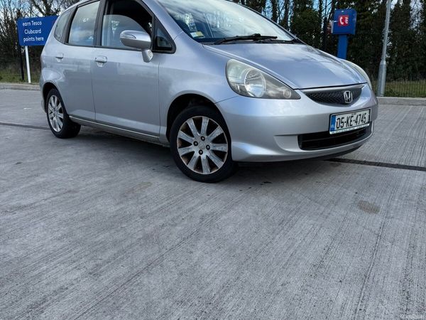 Honda Jazz Hatchback, Petrol, 2005, Silver