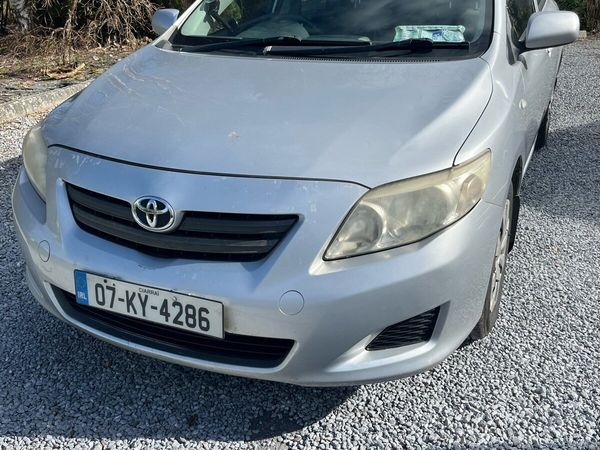 Toyota Corolla Saloon, Diesel, 2007, Silver