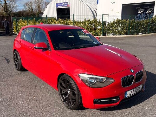 BMW 1-Series Estate, Petrol, 2012, Red