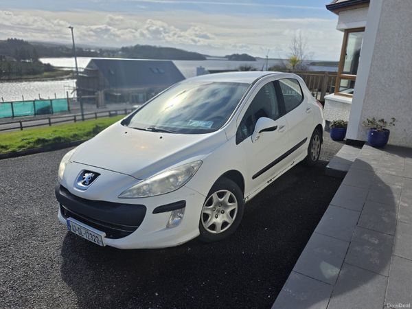 Peugeot 308 Hatchback, Diesel, 2010, White
