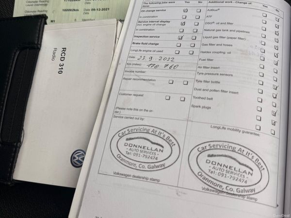 Volkswagen Passat Saloon, Diesel, 2011, Black