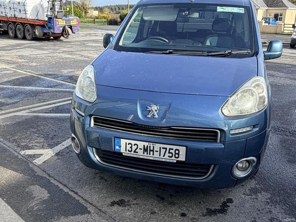 Peugeot Partner Tepee MPV, Diesel, 2013, Blue