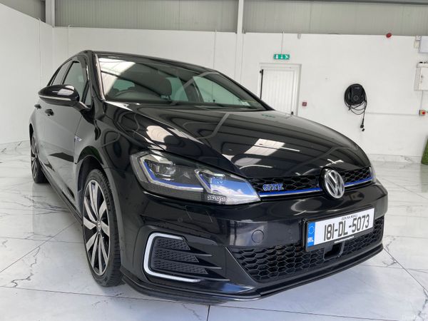 Volkswagen Golf Hatchback, Petrol Plug-in Hybrid, 2018, Black