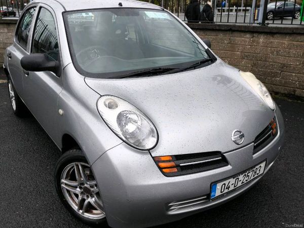 Nissan Micra Hatchback, Petrol, 2004, Silver