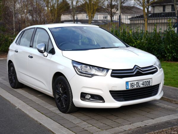Citroen C4 Hatchback, Petrol, 2016, White