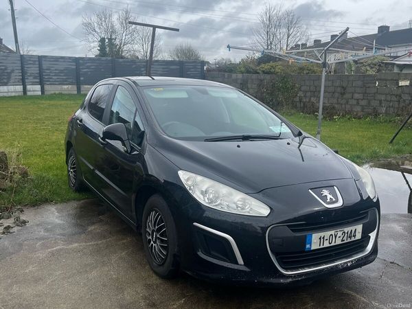 Peugeot 308 Hatchback, Diesel, 2011, Black