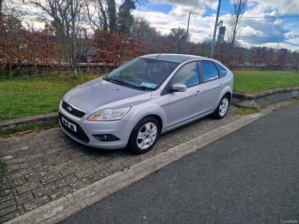 Ford Focus Hatchback, Diesel, 2009, Silver