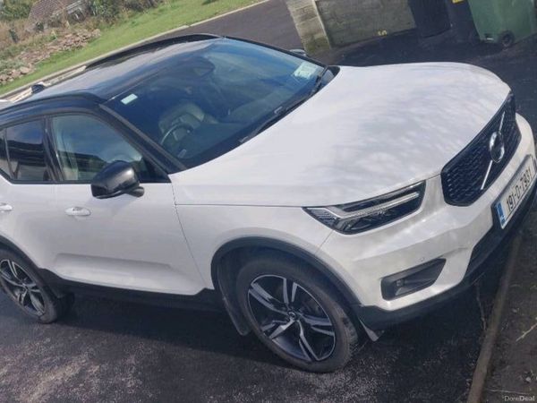 Volvo XC40 Estate/Jeep, Diesel, 2019, White