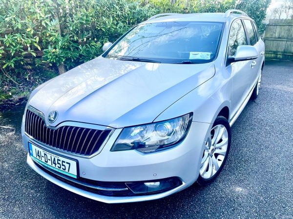 Skoda Superb Estate, Diesel, 2014, Silver
