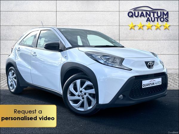 Toyota Aygo Hatchback, Petrol, 2022, White
