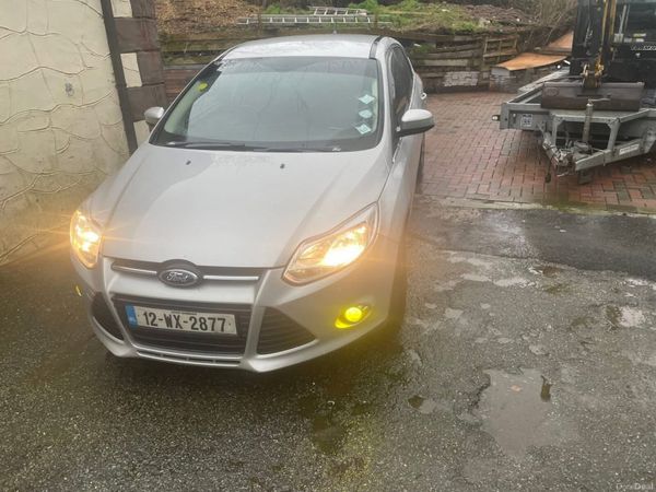 Ford Focus Hatchback, Diesel, 2012, Silver