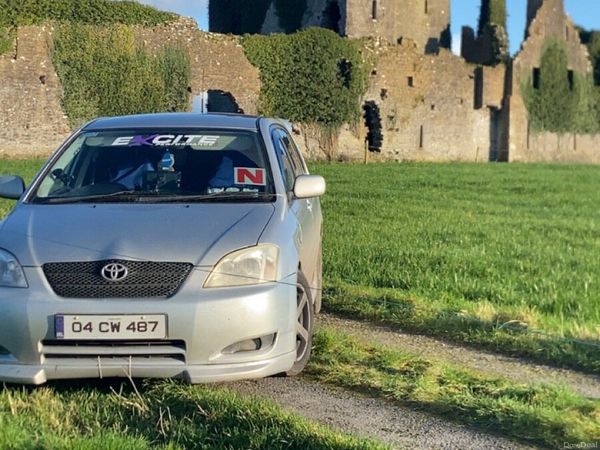 Toyota Corolla Hatchback, Petrol, 2004, Silver