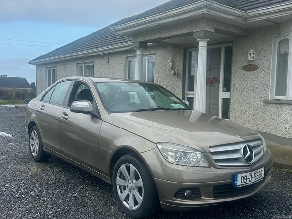 Mercedes-Benz C-Class Saloon, Petrol, 2009, Beige
