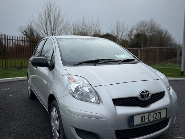 Toyota Yaris Hatchback, Petrol, 2010, Silver