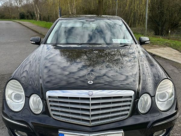 Mercedes-Benz E-Class Saloon, Petrol, 2007, Black