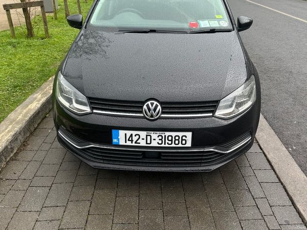 Volkswagen Polo Hatchback, Petrol, 2014, Black
