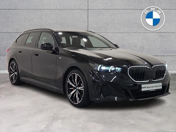 BMW 5-Series Estate, Petrol Plug-in Hybrid, 2024, Black