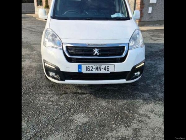 Peugeot Partner MPV, Diesel, 2016, White