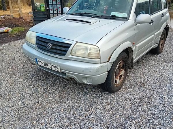 Suzuki Grand Vitara SUV, Diesel, 2002, Silver