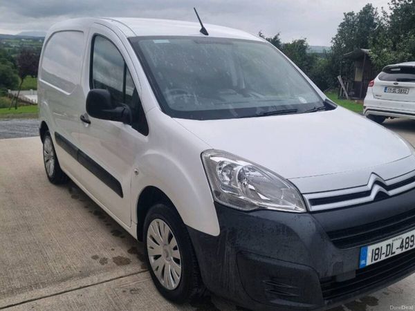 Kia Sportage SUV, Diesel, 2016, White