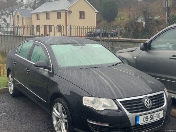 Volkswagen Passat Saloon, Diesel, 2009, Black