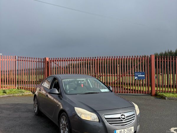 Opel Insignia Saloon, Diesel, 2010, Grey