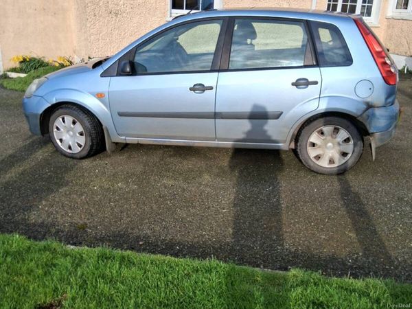 Ford Fiesta Hatchback, Diesel, 2006, Blue