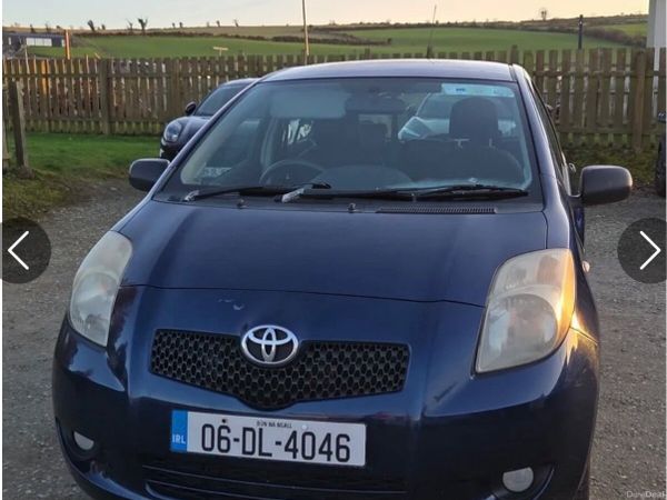 Toyota Yaris Hatchback, Petrol, 2008, Silver