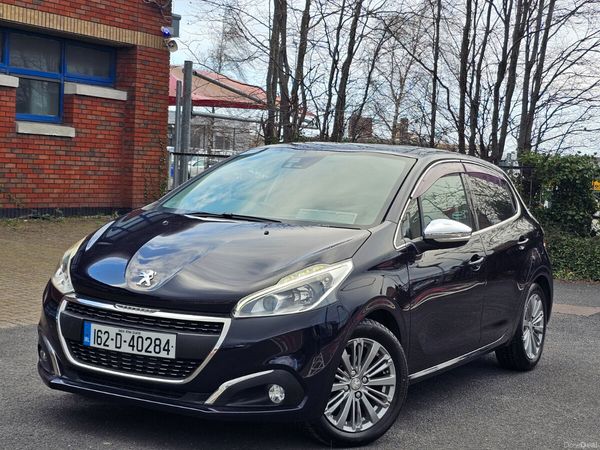 Peugeot 208 Hatchback, Petrol, 2016, Black