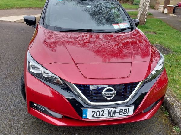 Nissan Leaf Hatchback, Electric, 2020, Red