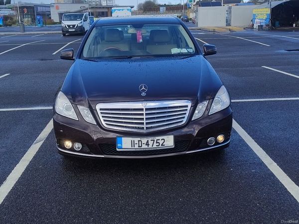 Mercedes-Benz E-Class Saloon, Diesel, 2011, Brown